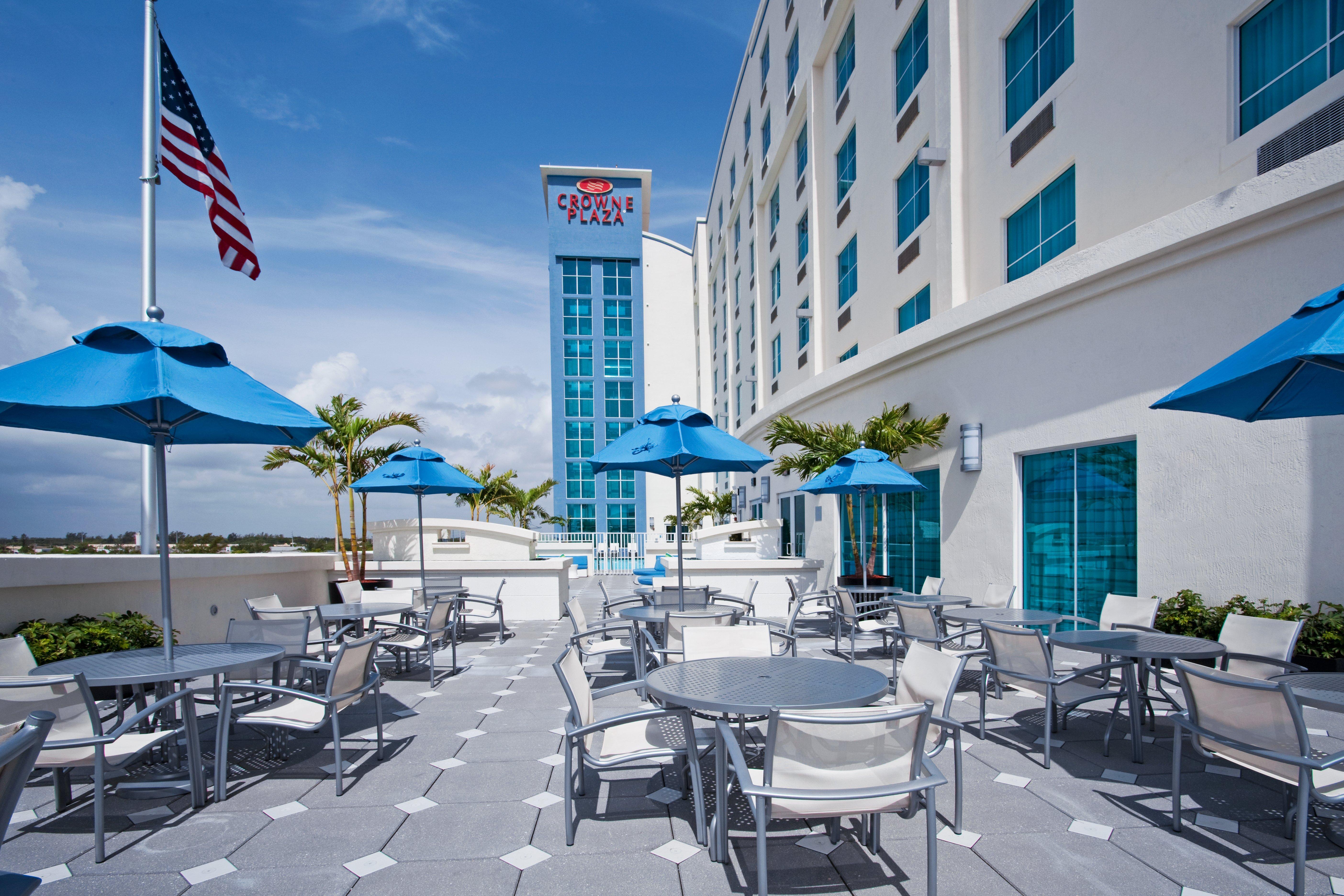 Crowne Plaza Hotel & Resorts Fort Lauderdale Airport/ Cruise, An Ihg Hotel Exterior photo